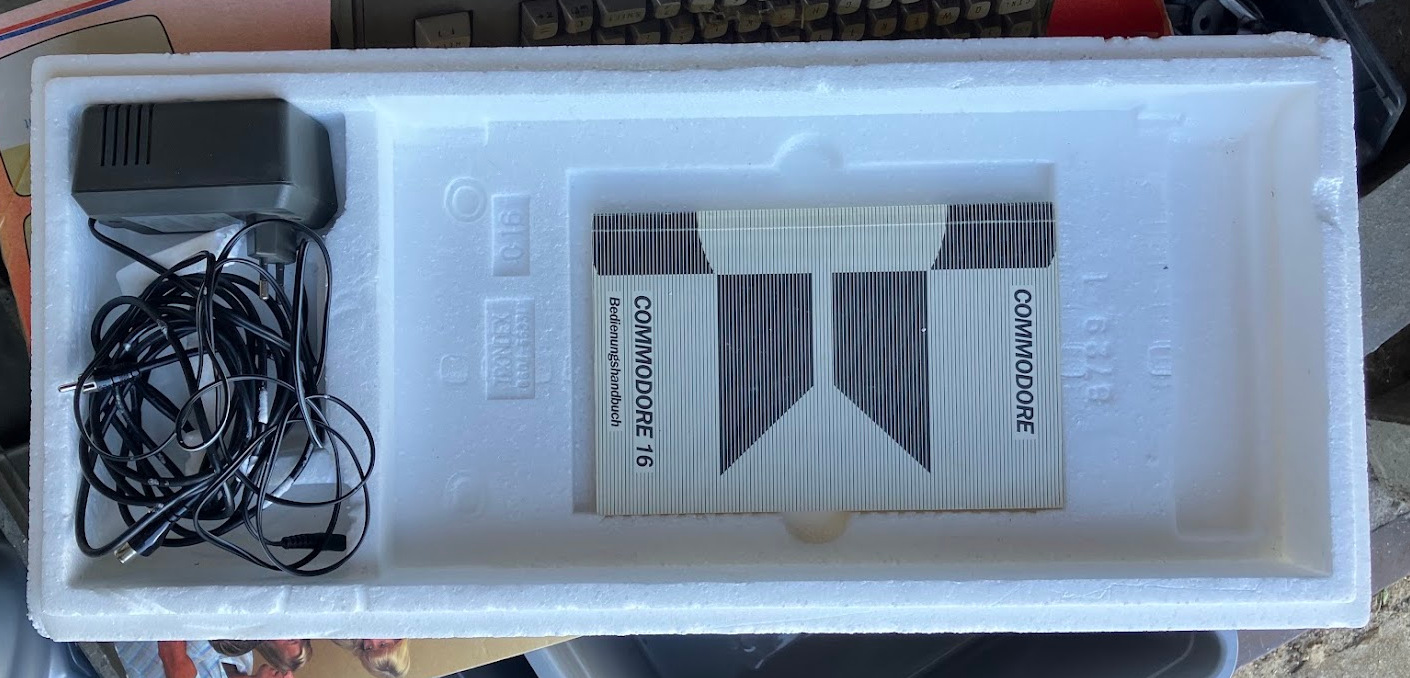 Commodore 16