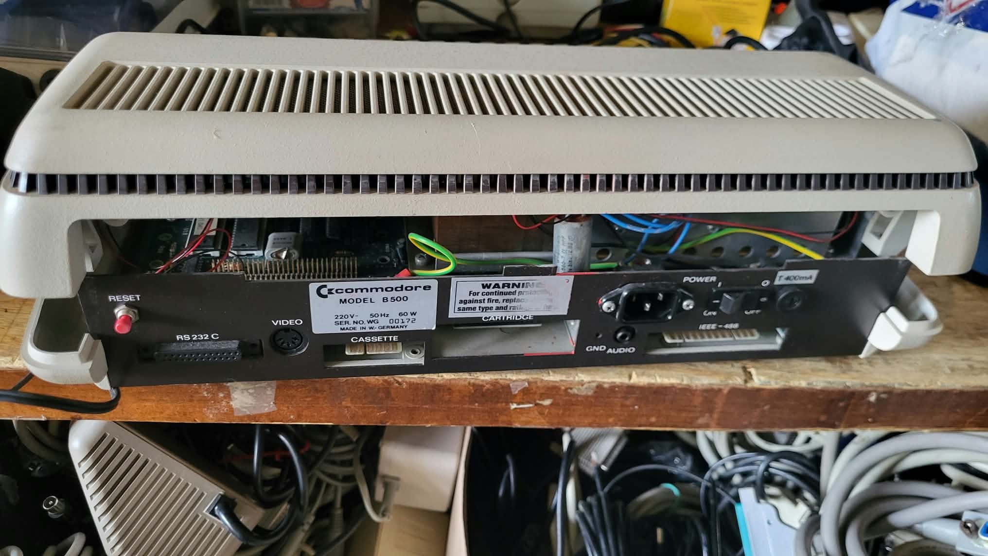 Commodore CBM-II B500