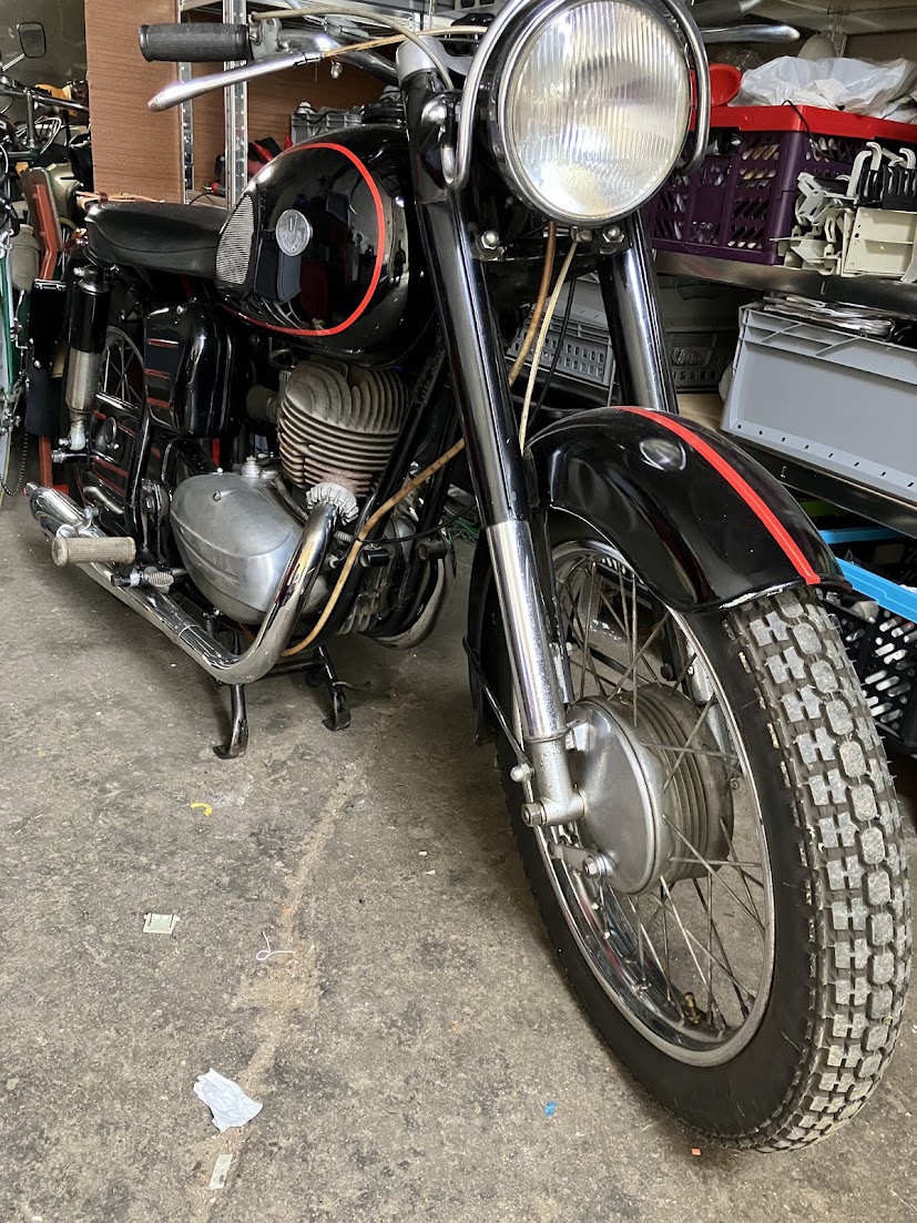 TL 250