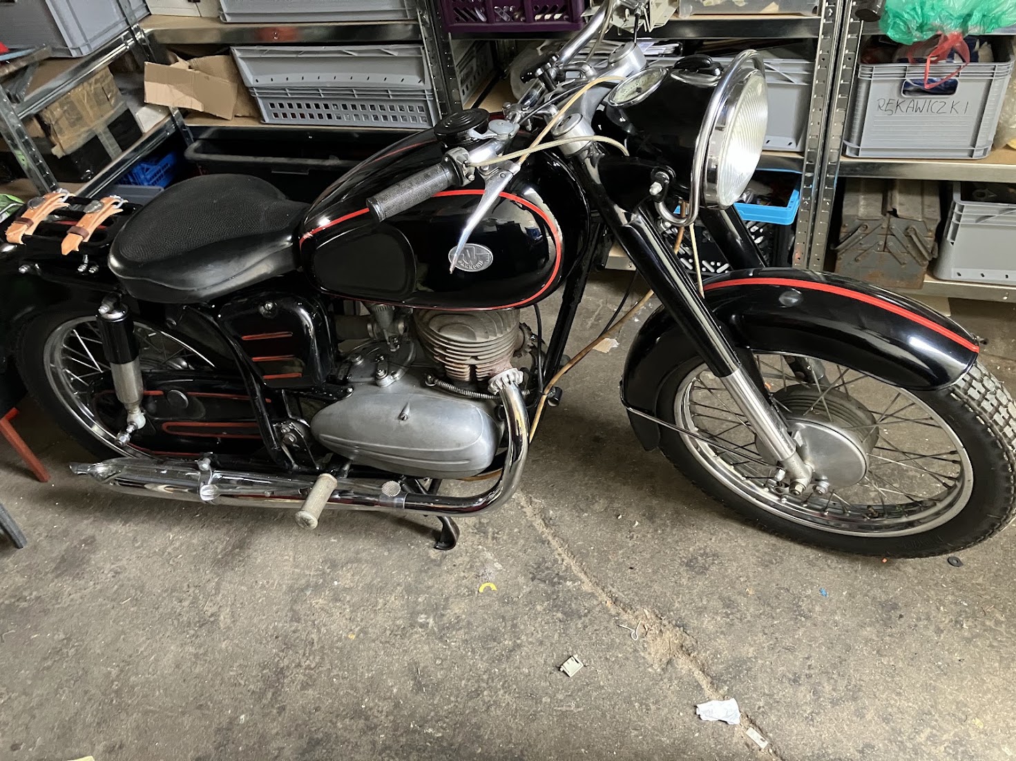 TL 250