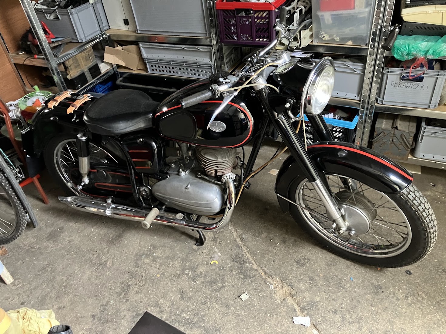 TL 250