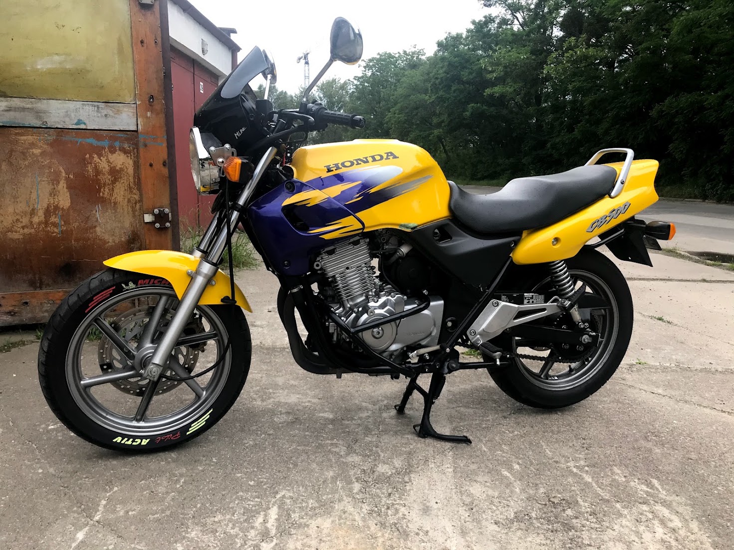 CB500
