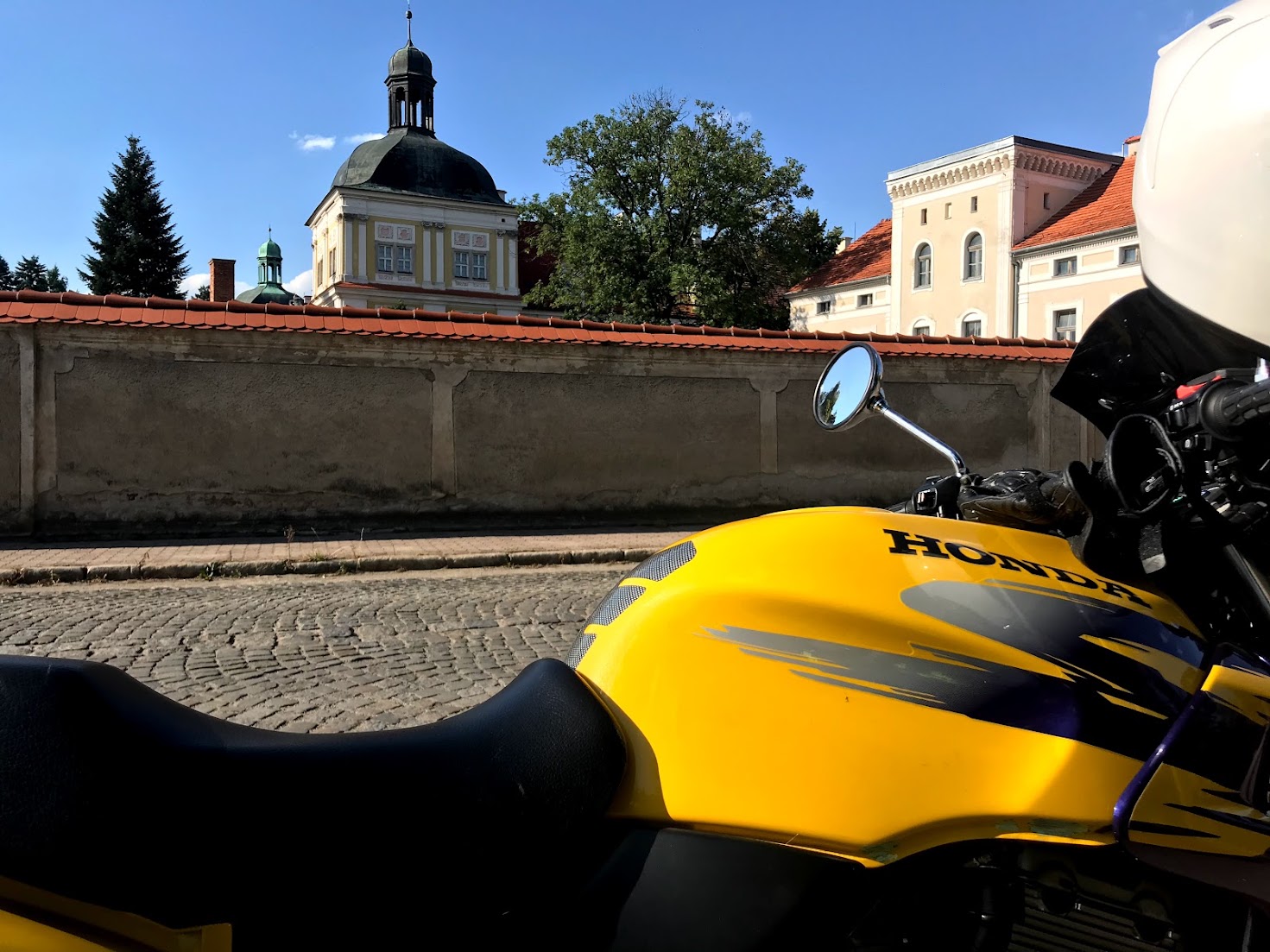CB500