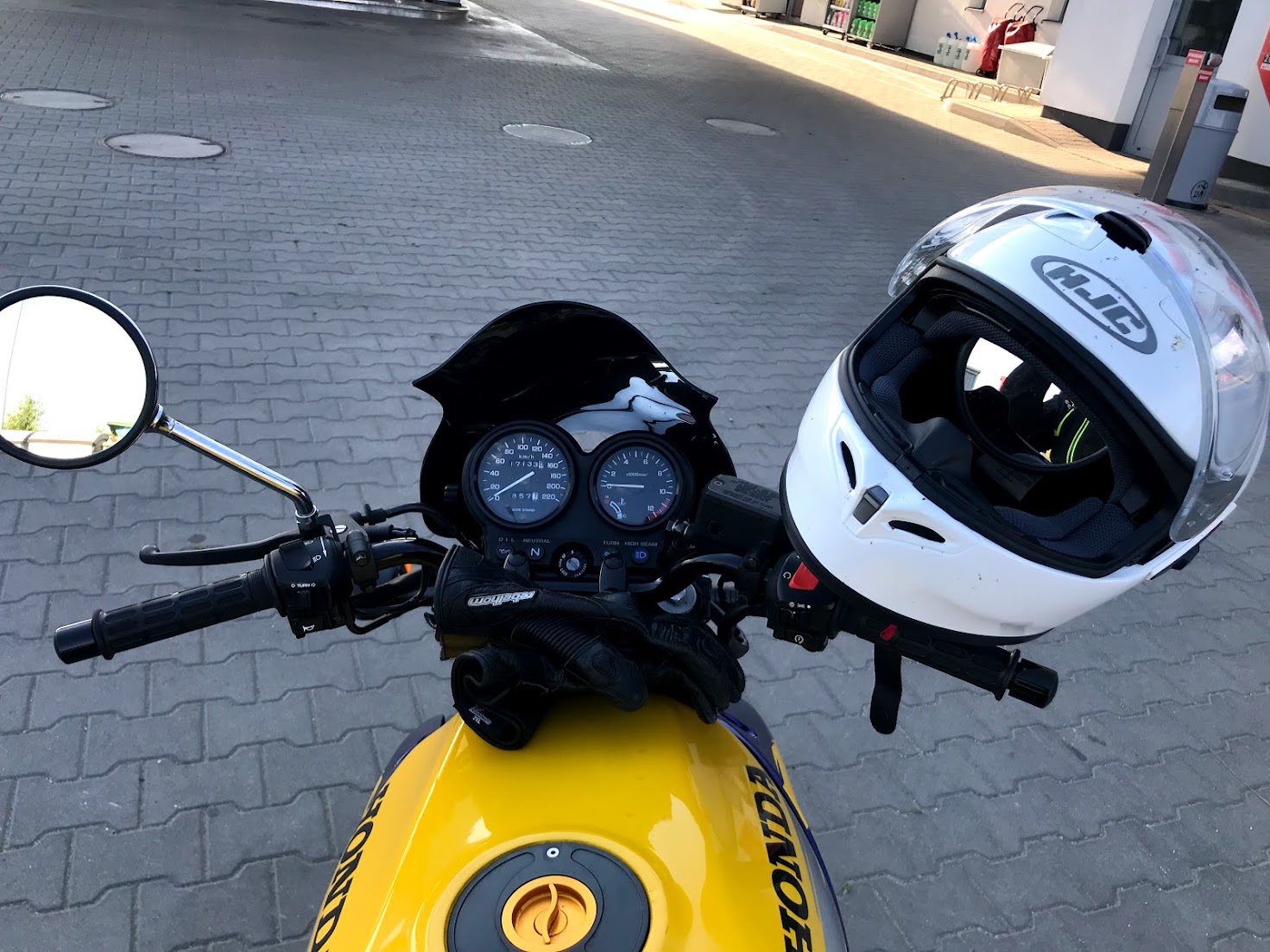 CB500